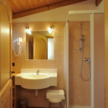 Chalet Dei Pini Madonna