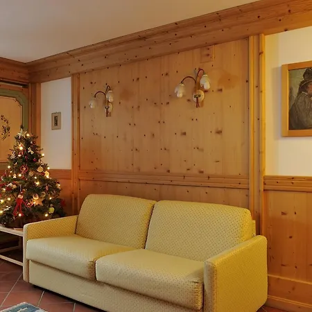 Chalet Dei Pini Madonna
